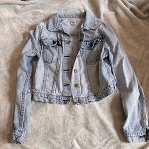 Daniel Cremieux Light Blue Distressed Denim Jacket